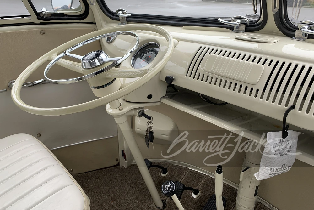 1964 Volkswagen Split-Window Bus - Image 6 of 16