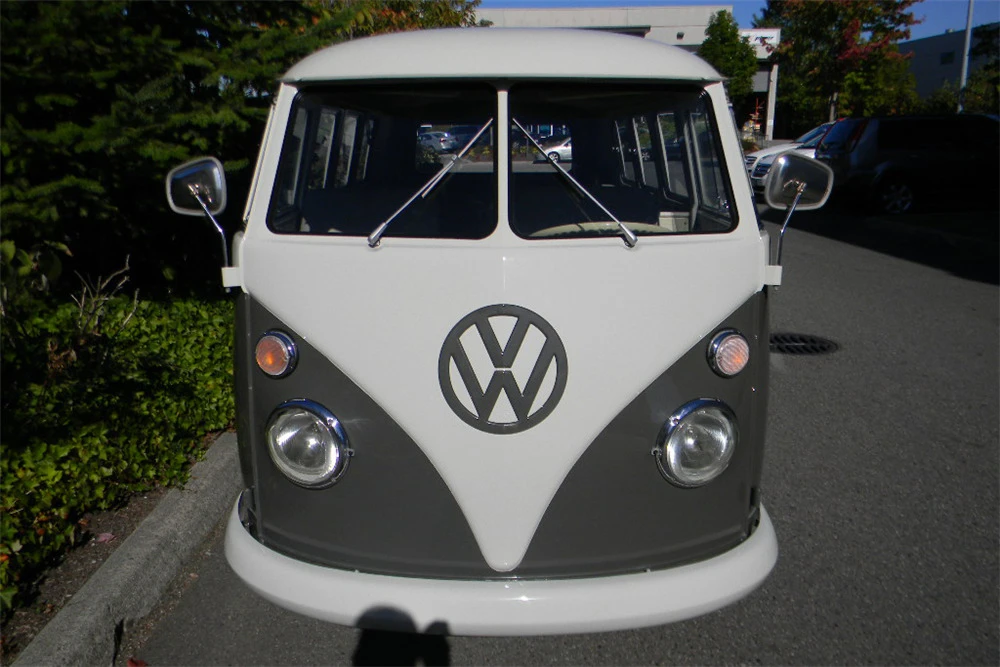 1964 Volkswagen Split-Window Bus - Image 6 of 8