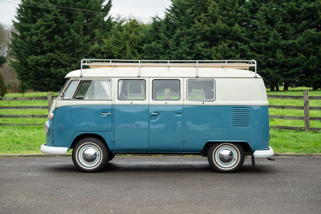 1964 Volkswagen Split-Window Camper - Image 5 of 31