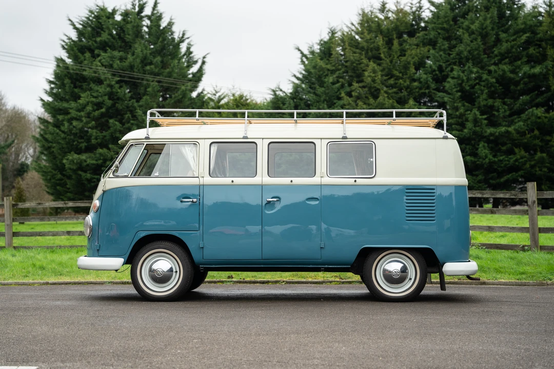 1964 Volkswagen Split-Window Camper - Image 13 of 31