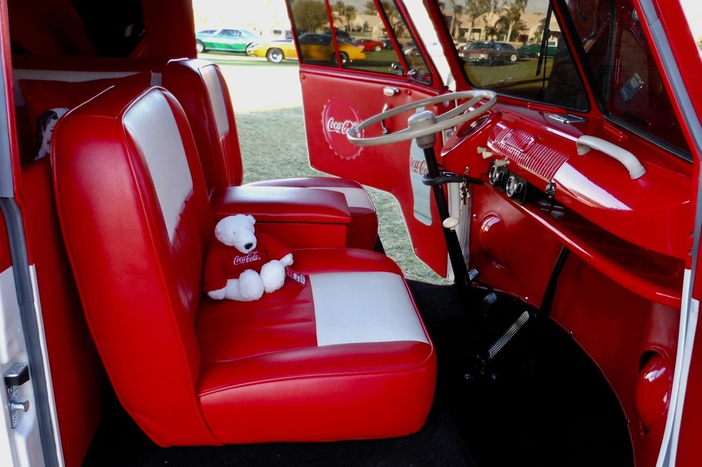 1964 Volkswagen Split-Window Bus - Image 4 of 10