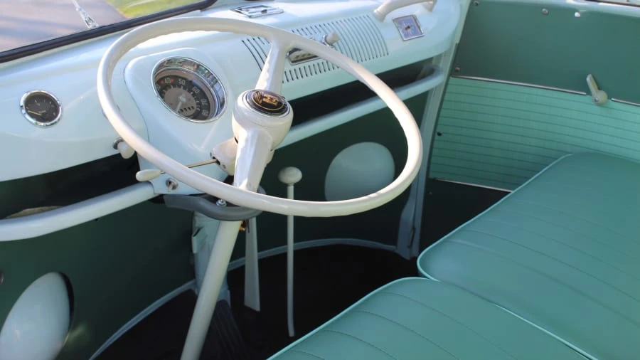 1964 Volkswagen Split-Window Bus - Image 5 of 12