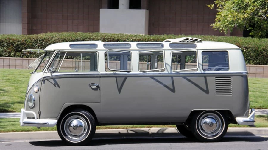 1964 Volkswagen Split-Window Bus - Image 2 of 7