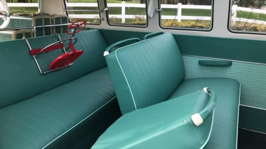 1964 Volkswagen Split-Window Bus - Image 5 of 10
