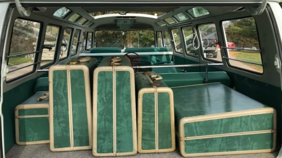 1964 Volkswagen Split-Window Bus - Image 6 of 10