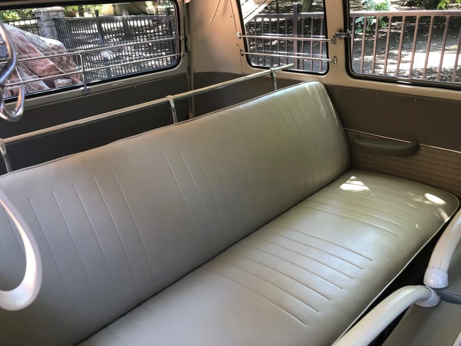 1964 Volkswagen Split-Window Bus - Image 5 of 12