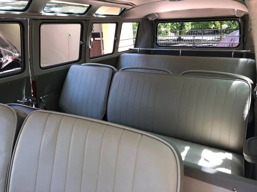 1964 Volkswagen Split-Window Bus - Image 5 of 12