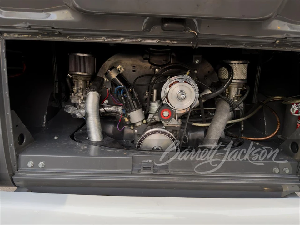 1964 Volkswagen Split-Window Bus - Image 5 of 5