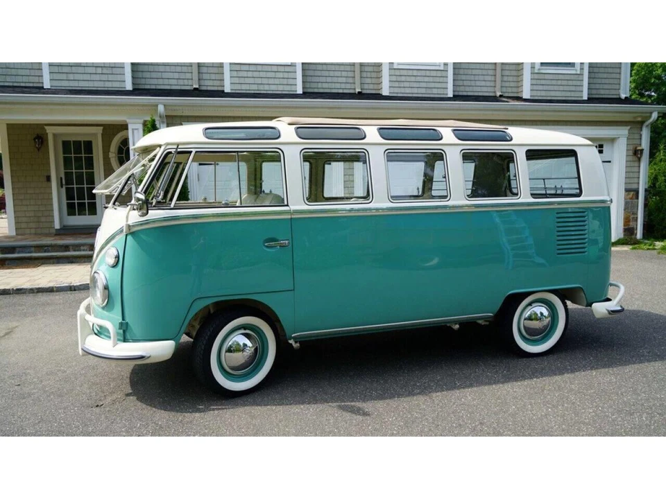 1964 Volkswagen Split-Window Bus - Image 10 of 31