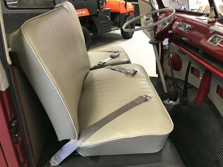 1964 Volkswagen Split-Window Bus - Image 4 of 11