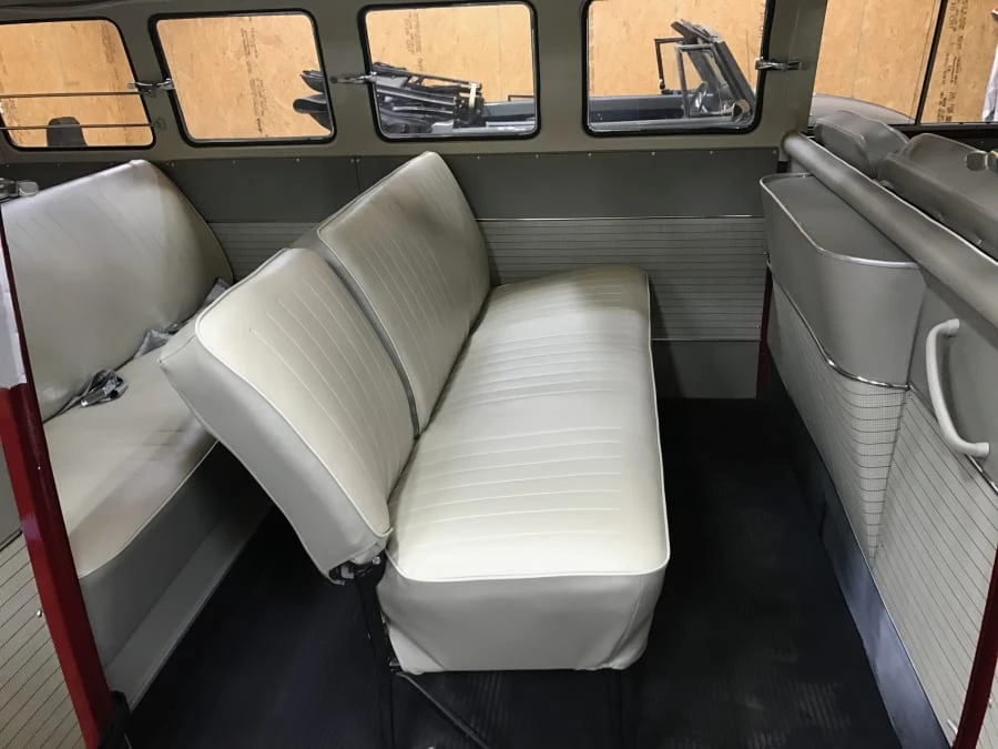 1964 Volkswagen Split-Window Bus - Image 7 of 11