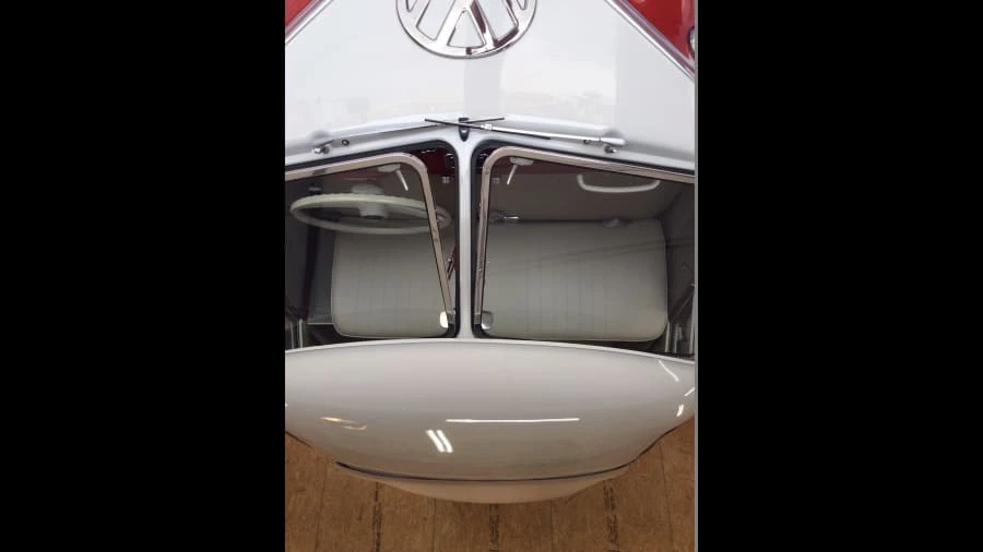 1964 Volkswagen Split-Window Bus - Image 8 of 11