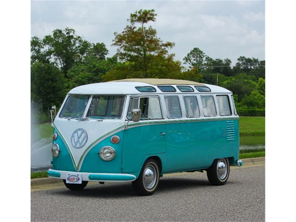 1964 Volkswagen Split-Window Bus - Image 12 of 13