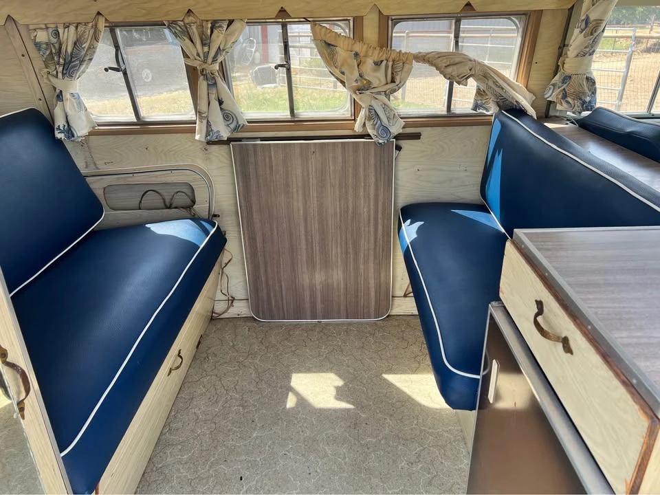 1964 Volkswagen Split-Window Camper - Image 7 of 12