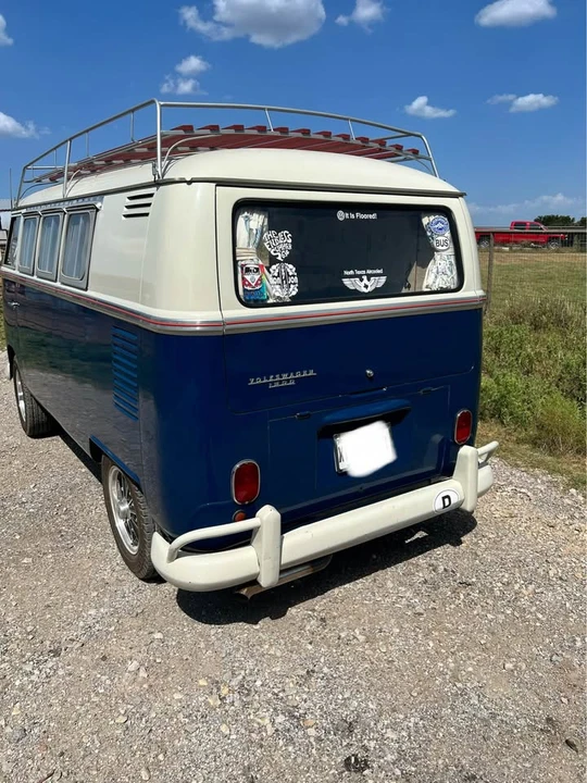 1964 Volkswagen Split-Window Camper - Image 10 of 12
