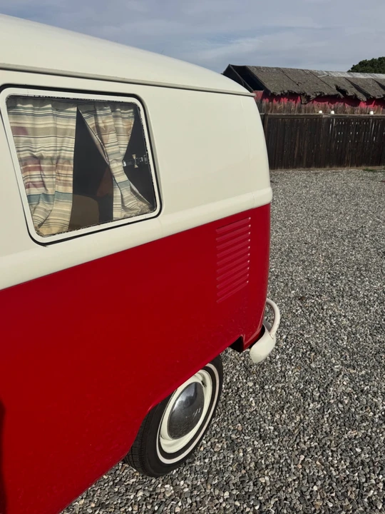 1964 Volkswagen Split-Window Bus - Image 17 of 21