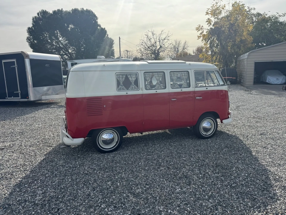 1964 Volkswagen Split-Window Bus - Image 5 of 21