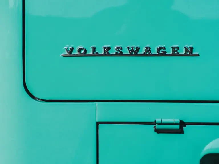 1964 Volkswagen Split-Window Bus - Image 9 of 27
