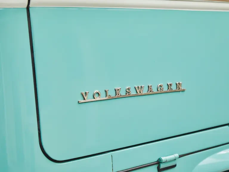 1964 Volkswagen Split-Window Bus - Image 9 of 30