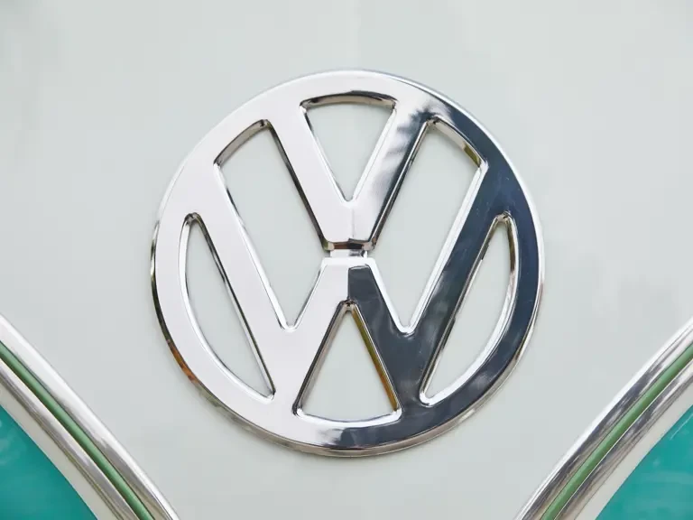 1964 Volkswagen Split-Window Bus - Image 8 of 30