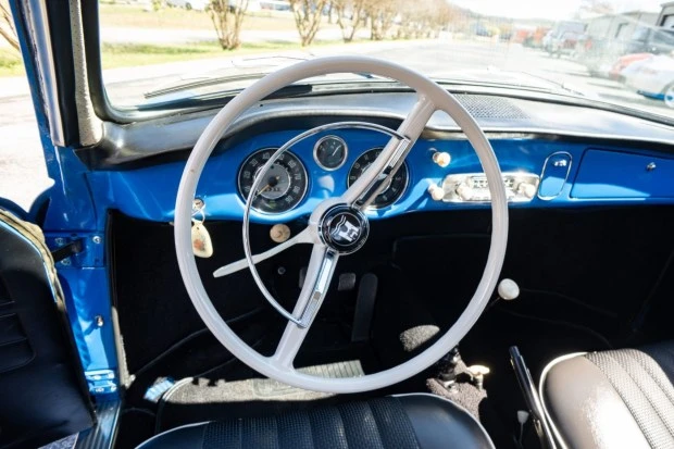 1964 Volkswagen Karmann Ghia Type 14 - Image 5 of 9
