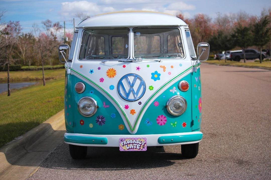 1964 Volkswagen Split-Window Bus - Image 22 of 31