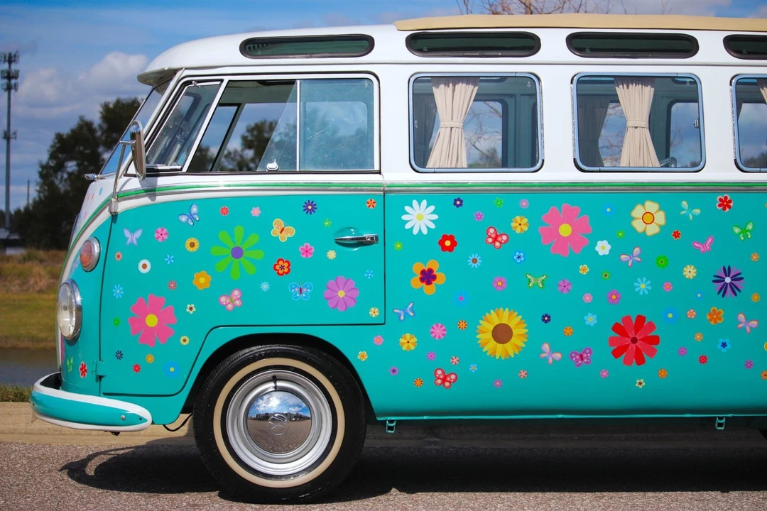 1964 Volkswagen Split-Window Bus - Image 28 of 31