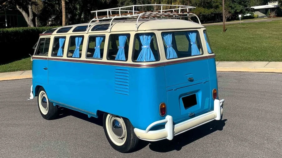 1964 Volkswagen Split-Window Bus - Image 3 of 15