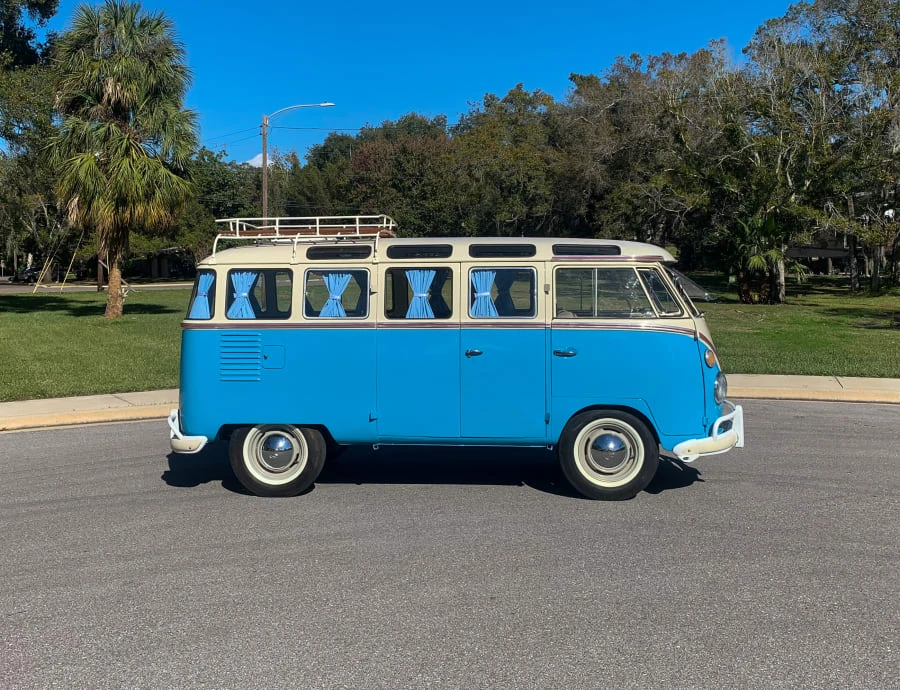 1964 Volkswagen Split-Window Bus - Image 9 of 15