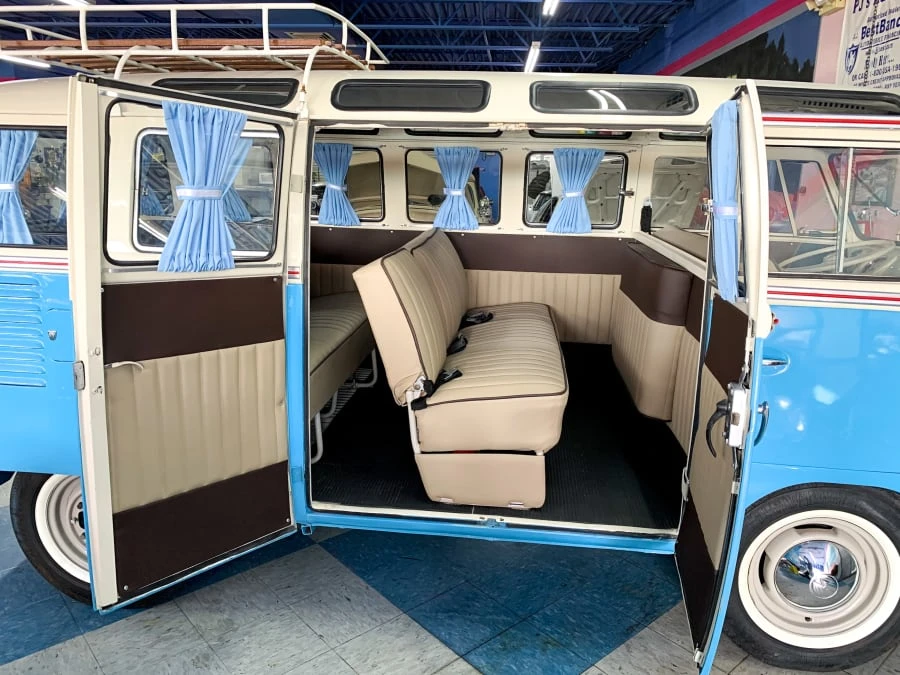 1964 Volkswagen Split-Window Bus - Image 6 of 15