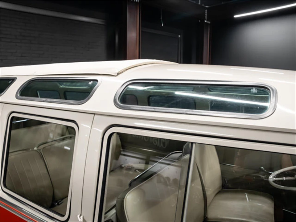 1964 Volkswagen Split-Window Bus - Image 29 of 31