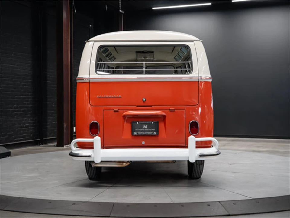 1964 Volkswagen Split-Window Bus - Image 9 of 31