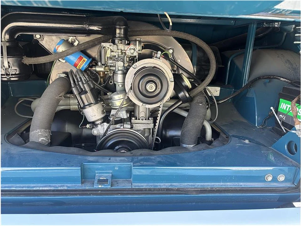 1964 Volkswagen Split-Window Bus - Image 23 of 31