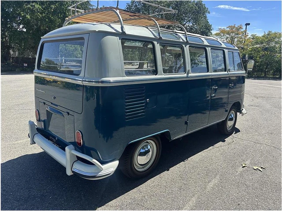 1964 Volkswagen Split-Window Bus - Image 6 of 31