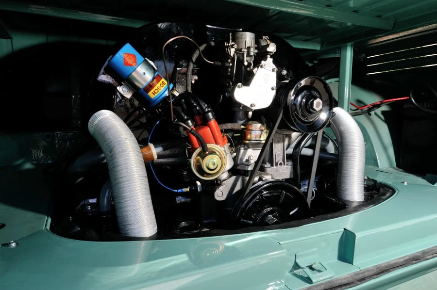 1964 Volkswagen Split-Window Bus - Image 6 of 11