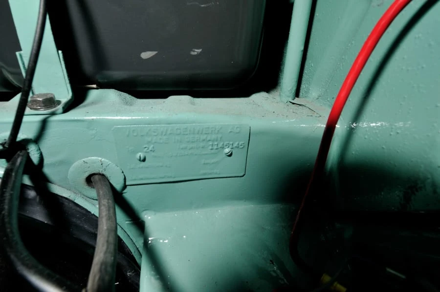 1964 Volkswagen Split-Window Bus - Image 11 of 11