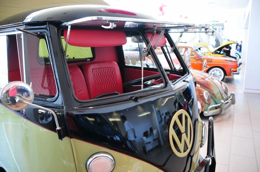 1964 Volkswagen Split-Window Pickup - Image 5 of 7