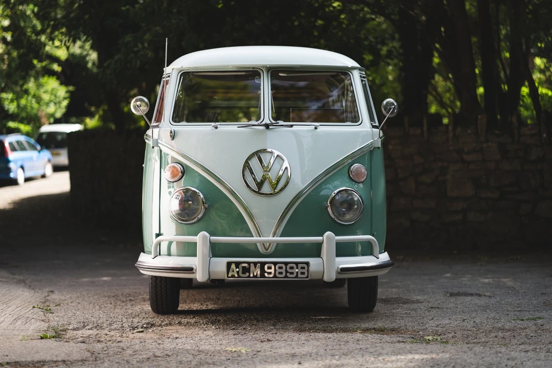 1964 Volkswagen Split-Window Bus - Image 2 of 30