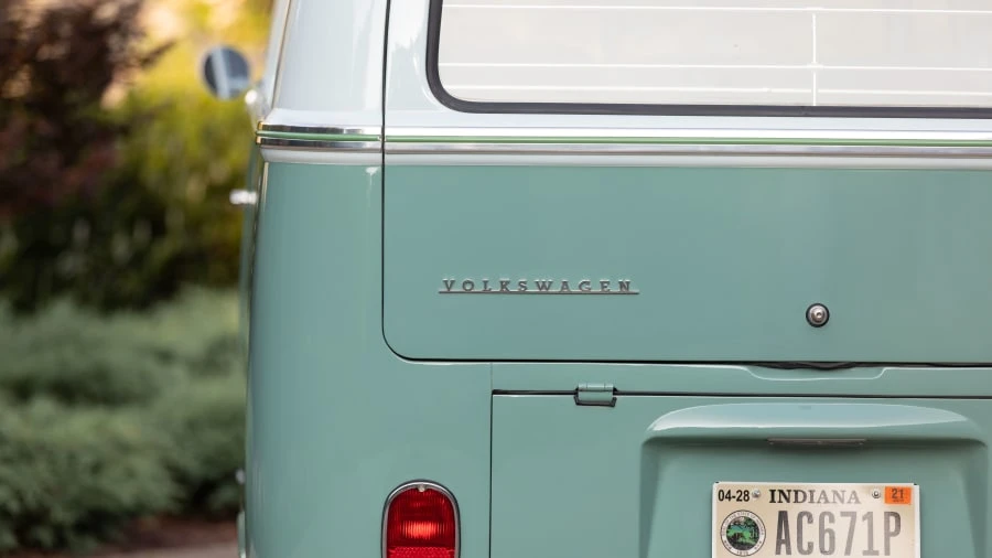 1964 Volkswagen Split-Window Bus - Image 17 of 20