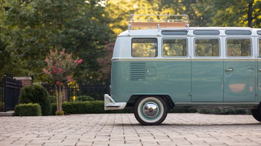 1964 Volkswagen Split-Window Bus - Image 18 of 20