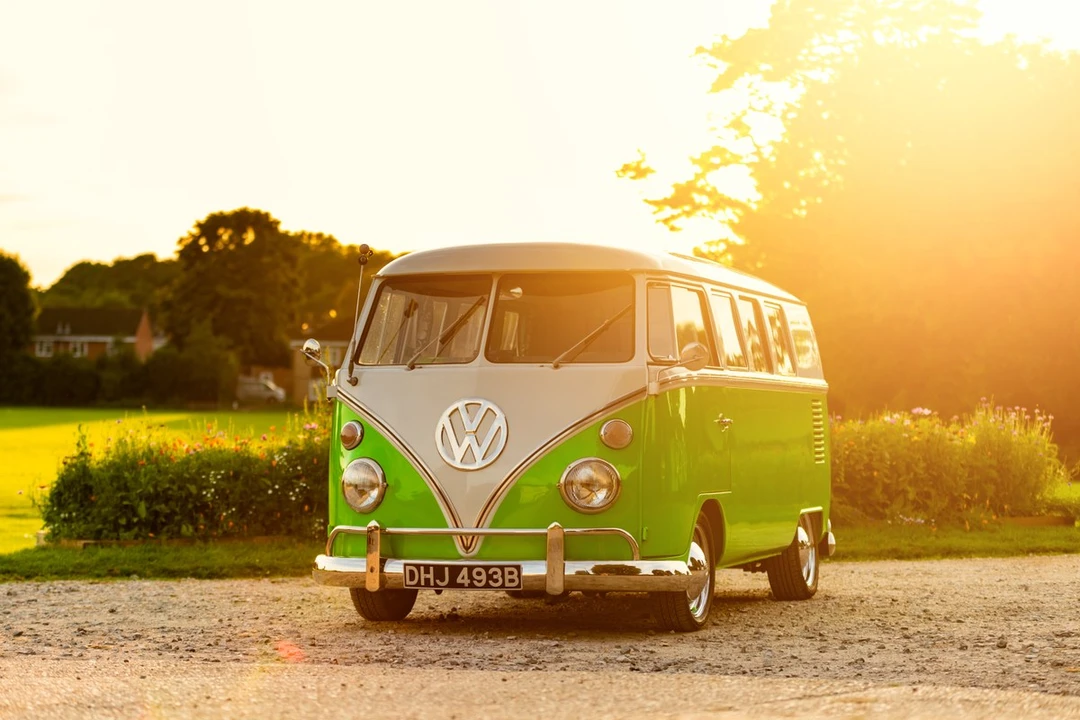 1964 Volkswagen Split-Window Camper - Image 3 of 30