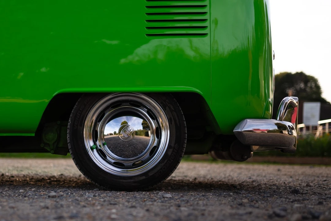 1964 Volkswagen Split-Window Camper - Image 16 of 30