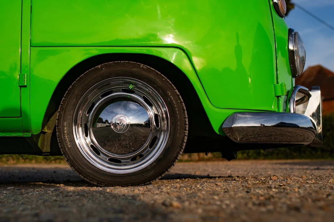 1964 Volkswagen Split-Window Camper - Image 14 of 30
