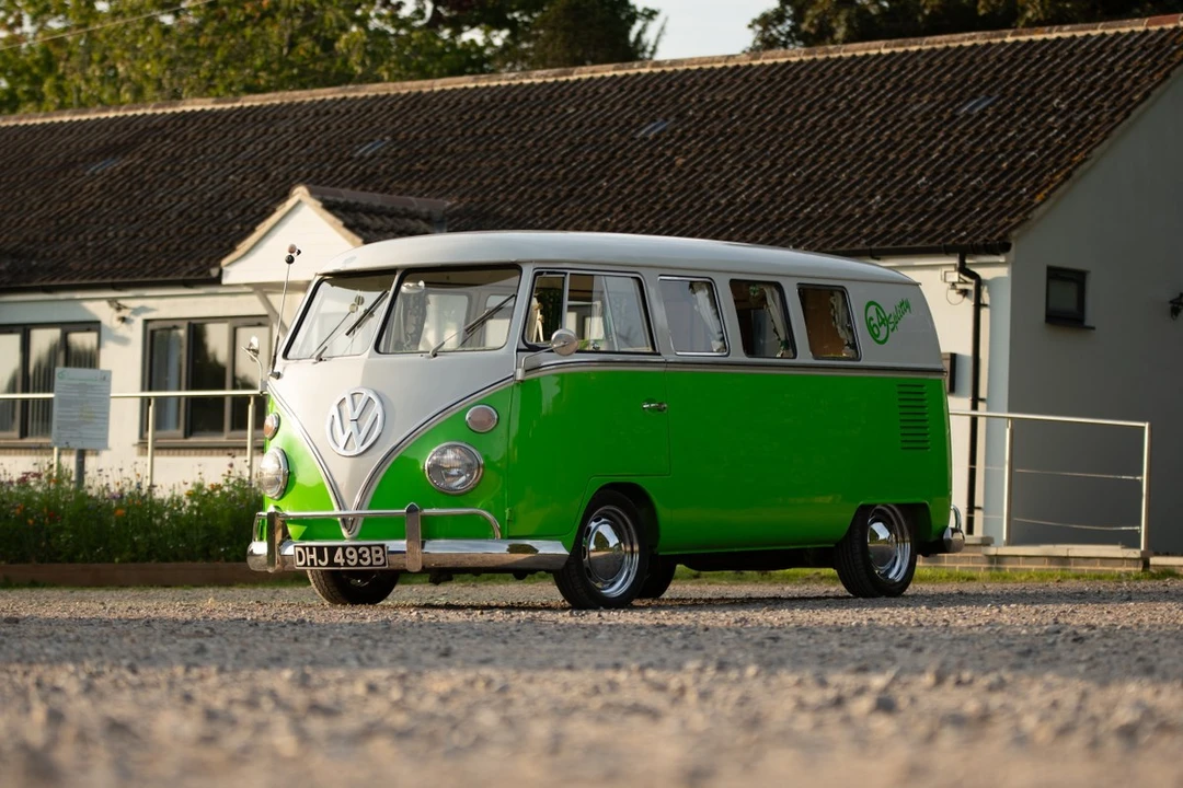 1964 Volkswagen Split-Window Camper - Image 9 of 30