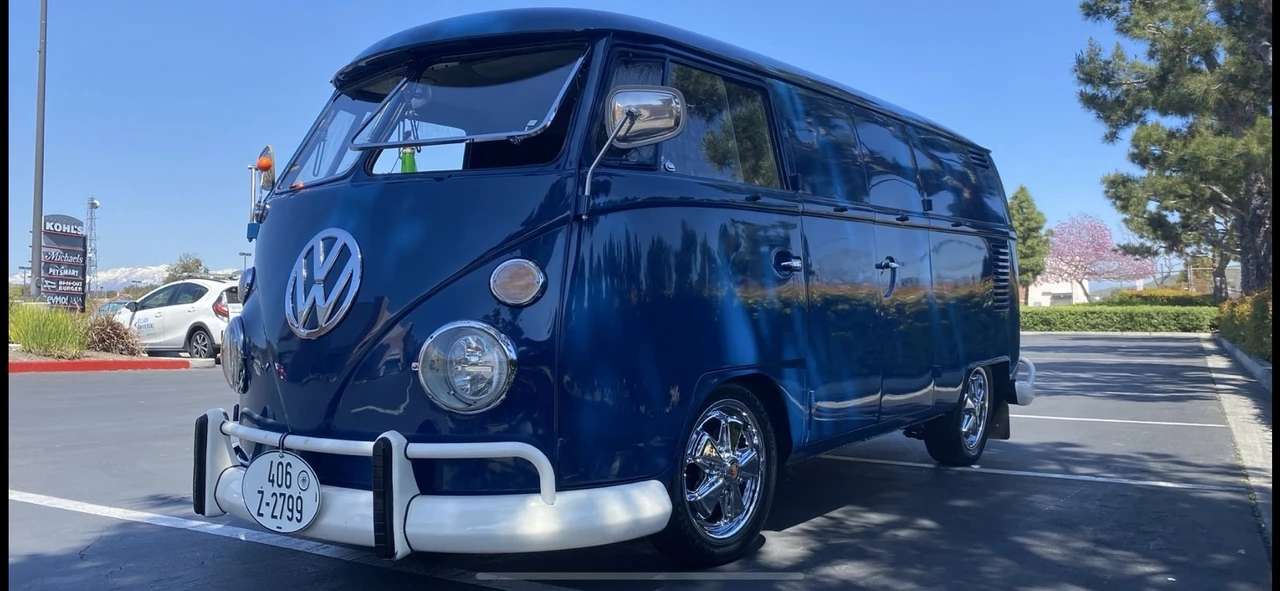 1964 Volkswagen Split-Window Bus - Image 8 of 21