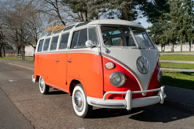 1964 Volkswagen Split-Window Bus - Image 3 of 11