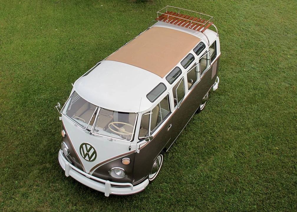 1964 Volkswagen Split-Window Bus - Image 16 of 31