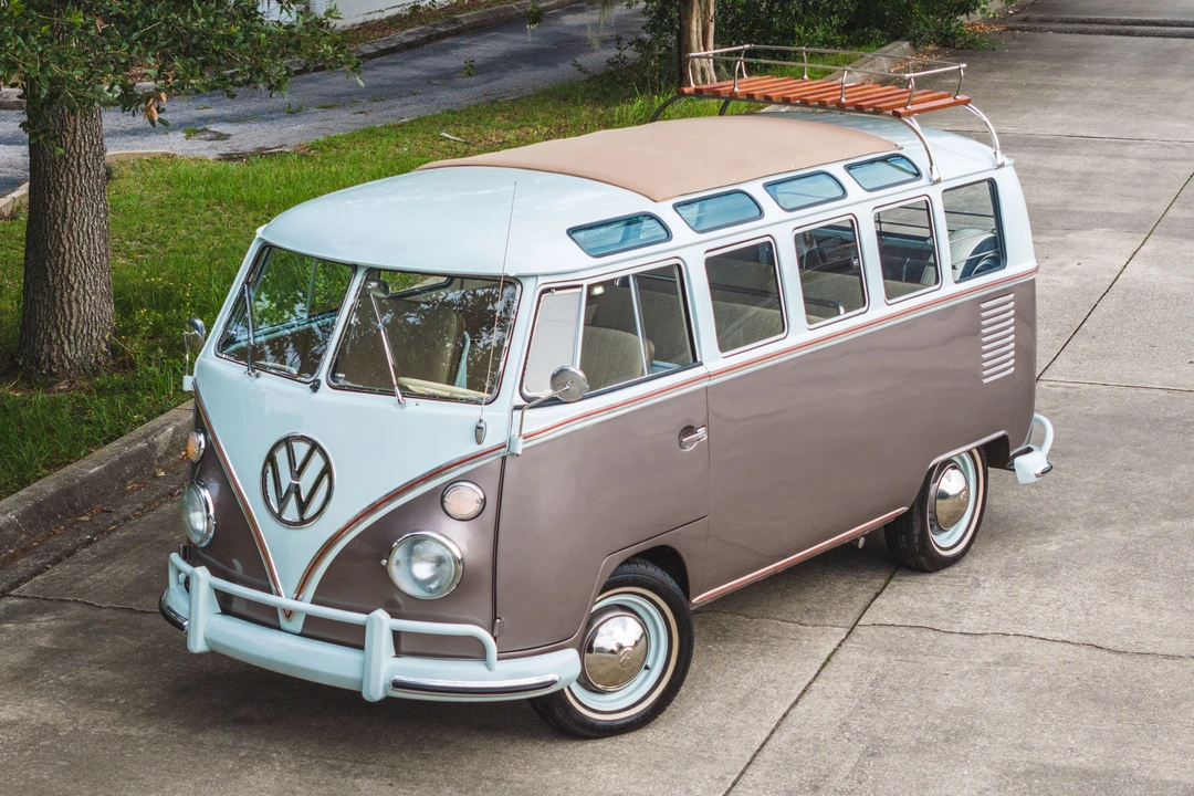 1964 Volkswagen Split-Window Bus - Image 14 of 31