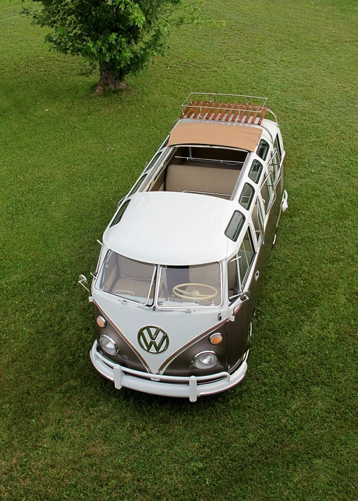 1964 Volkswagen Split-Window Bus - Image 20 of 31