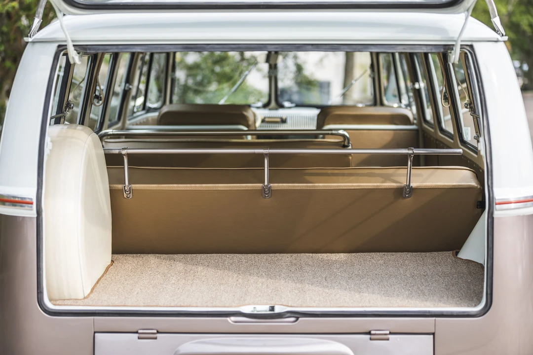 1964 Volkswagen Split-Window Bus - Image 25 of 31
